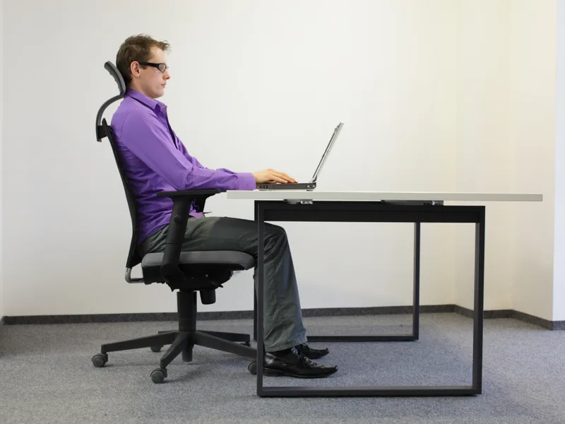 Chiropractic care for poor posture at Thornapple River Chiropractic in Grand Rapids